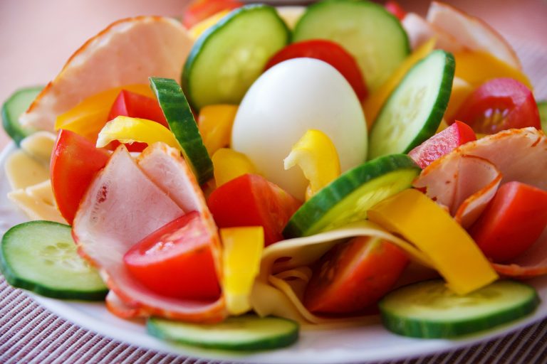 Beyond The Sandwich – Mix It Up With Different Lunch Foods
